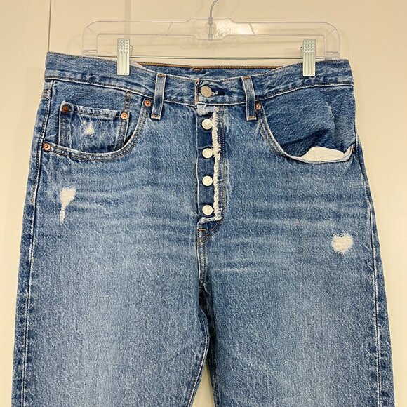 Levi's Size 30 Blue Distressed Crop Straight Leg Jeans - Picture 2 of 8